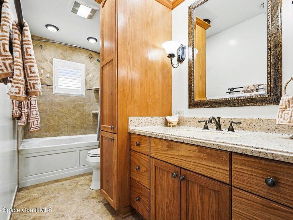 457 Wildwood Avenue, Palm Bay, FL 32908