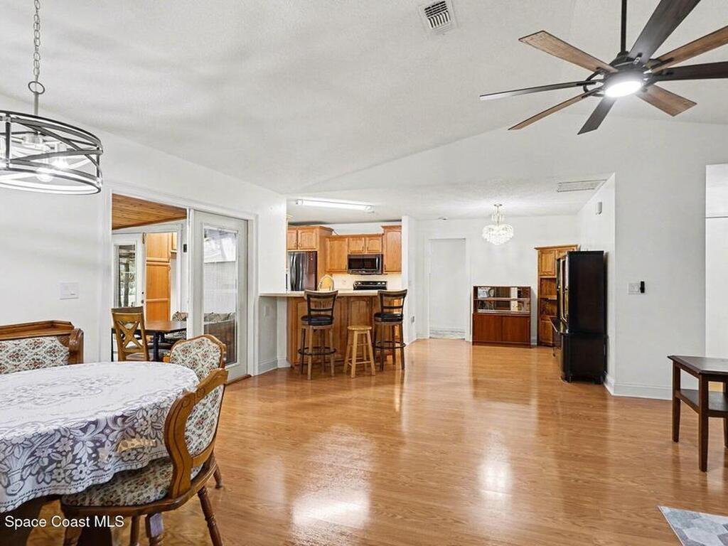 457 Wildwood Avenue, Palm Bay, FL 32908