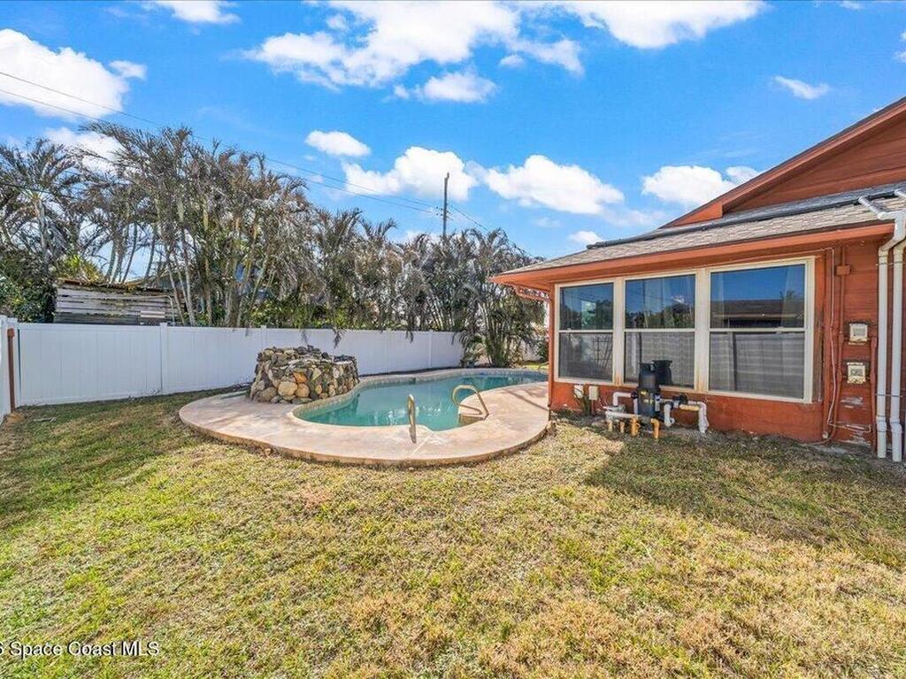 365 Sheridan Avenue, Satellite Beach, FL 32937