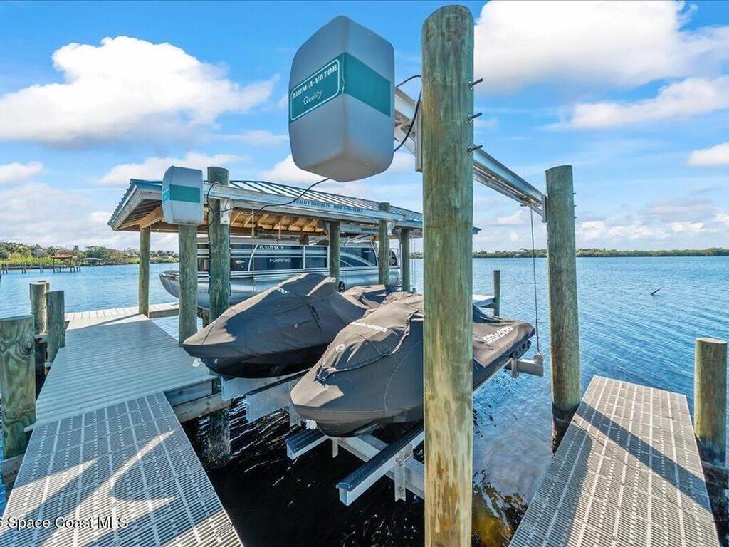 4737 S Tropical Trail, Merritt Island, FL 32952