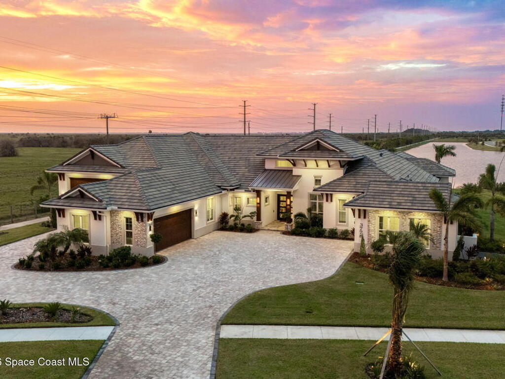 3778 Lake Adelaide Place, Rockledge, FL 32955