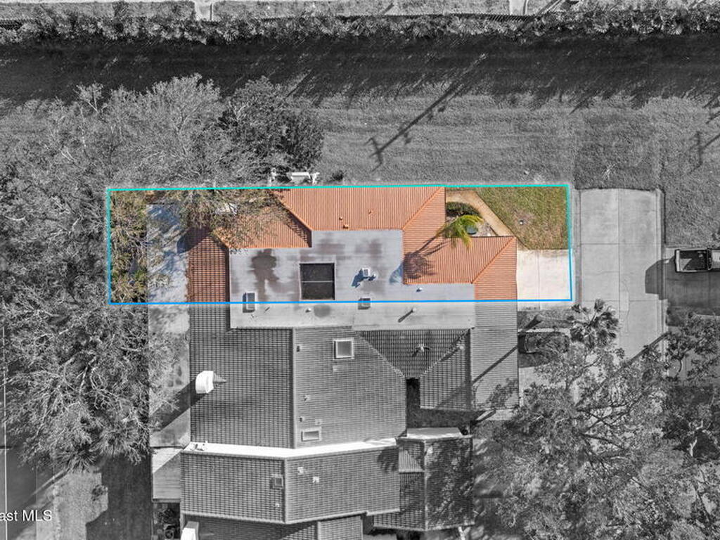 410 Parkside Place, Indian Harbour Beach, FL 32937