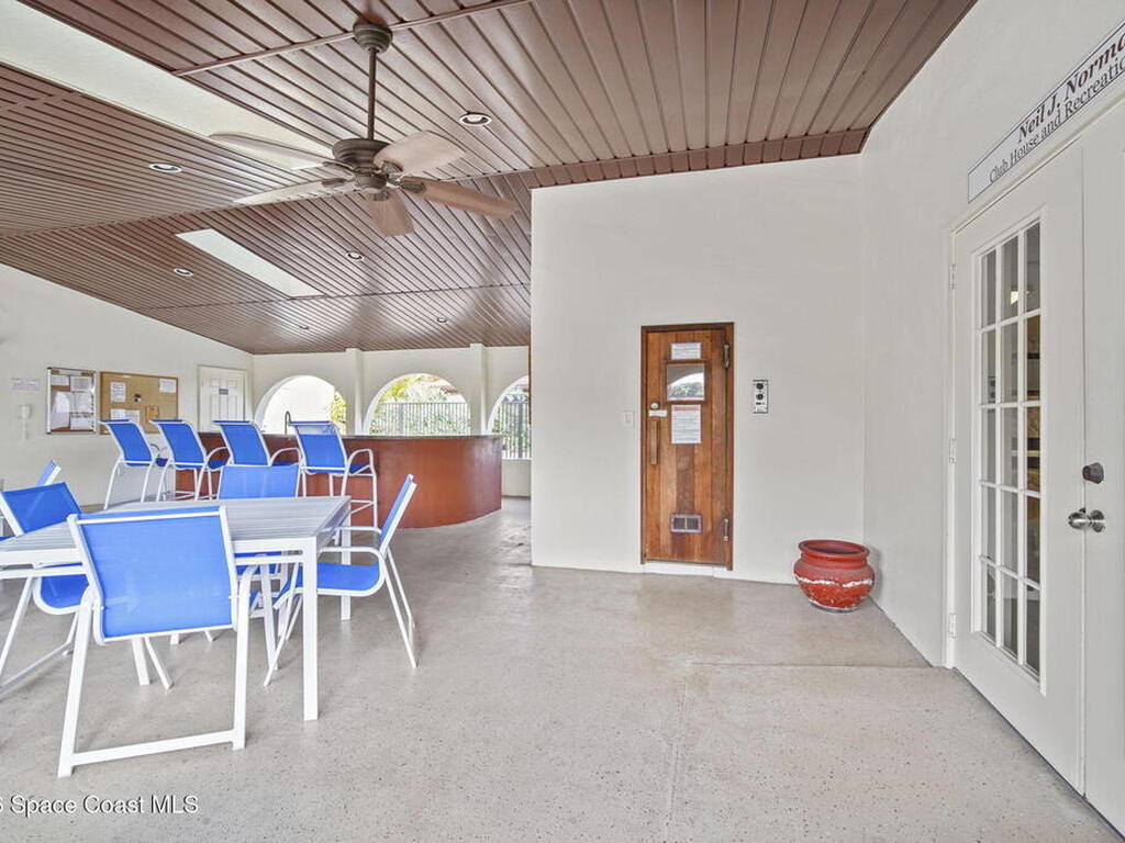 410 Parkside Place, Indian Harbour Beach, FL 32937