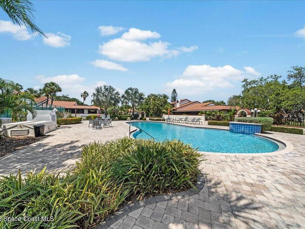 410 Parkside Place, Indian Harbour Beach, FL 32937