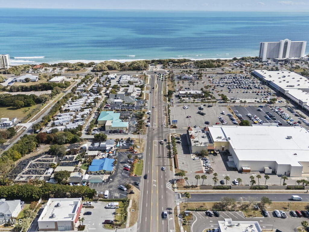 410 Parkside Place, Indian Harbour Beach, FL 32937