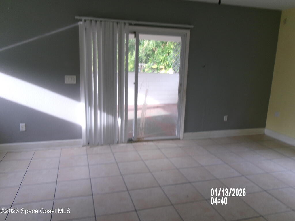 330 Melbourne Avenue, Merritt Island, FL 32953