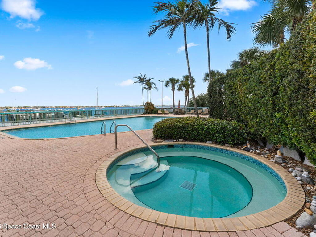 102 Riverside Drive, Cocoa, FL 32922