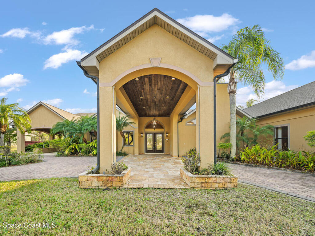 1855 Plantation Circle, Palm Bay, FL 32909