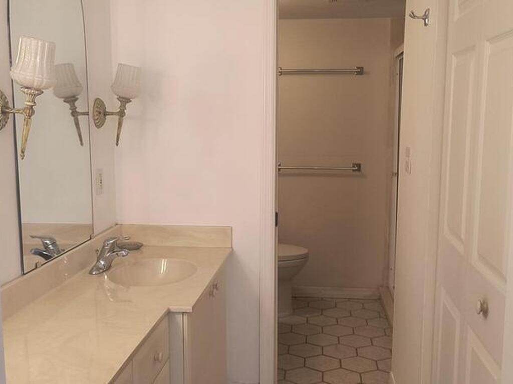 1611 Minutemen Causeway, Cocoa Beach, FL 32931