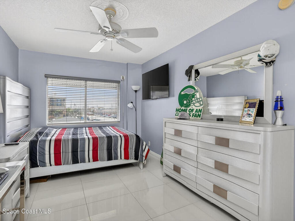 925 N Highway A1a, Indialantic, FL 32903