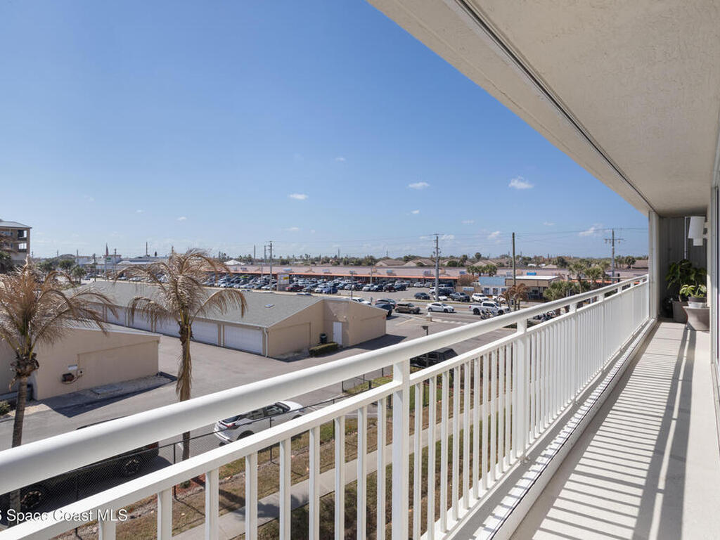 925 N Highway A1a, Indialantic, FL 32903