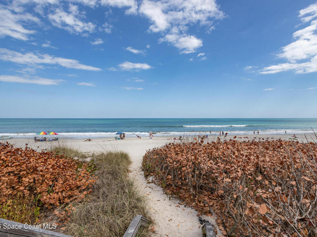 925 N Highway A1a, Indialantic, FL 32903
