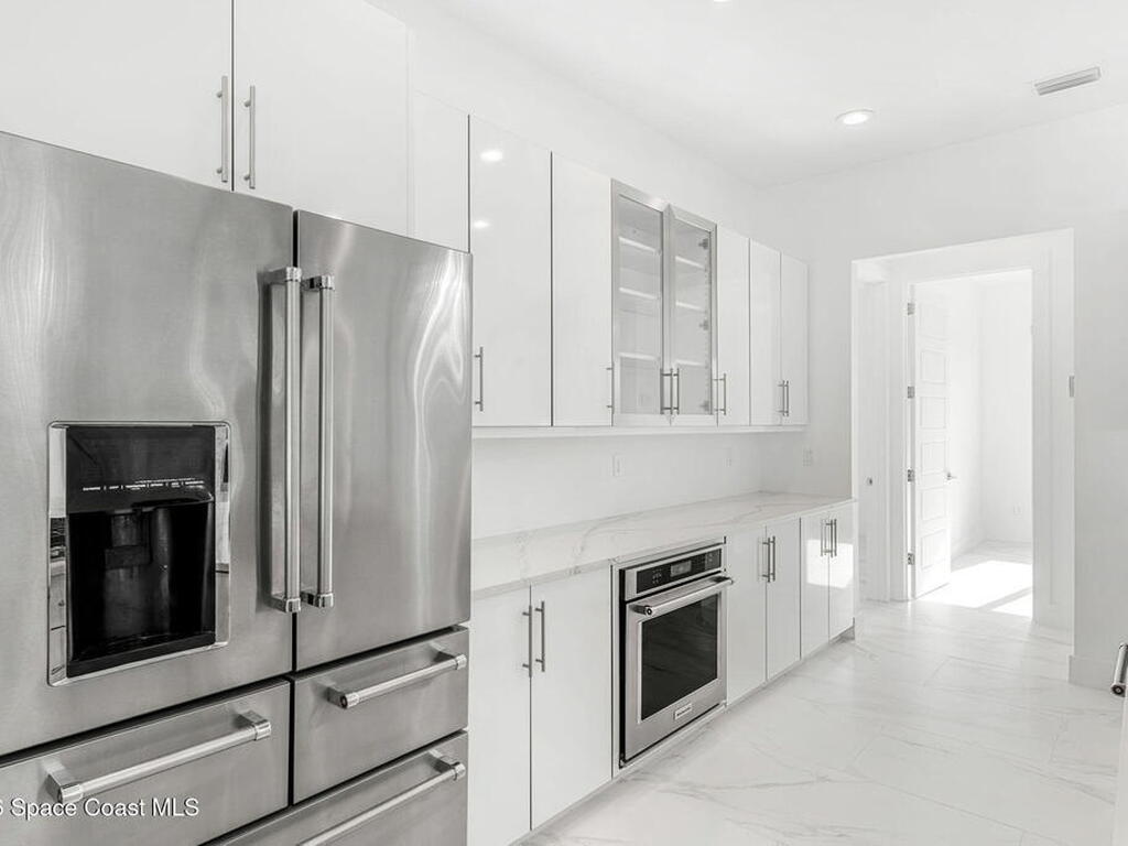 2355 N Riverside Drive, Indialantic, FL 32903