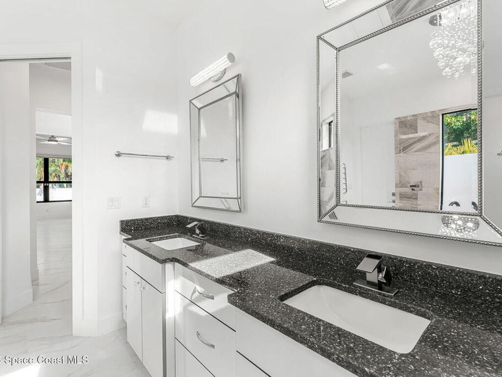 2355 N Riverside Drive, Indialantic, FL 32903