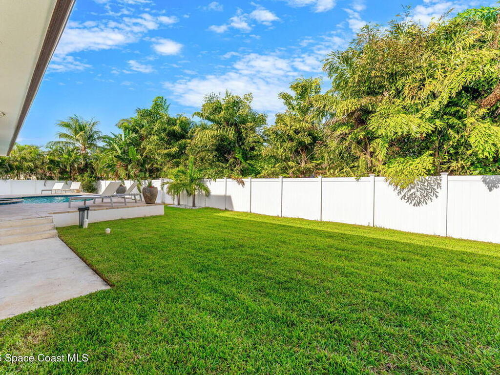 2355 N Riverside Drive, Indialantic, FL 32903