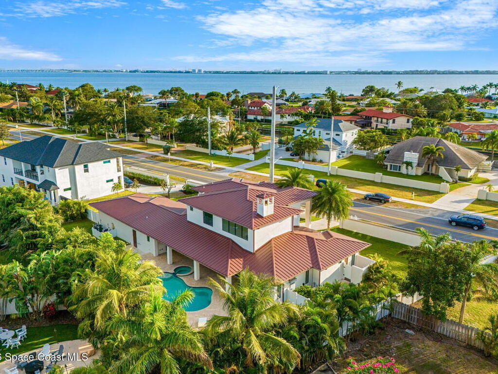 2355 N Riverside Drive, Indialantic, FL 32903