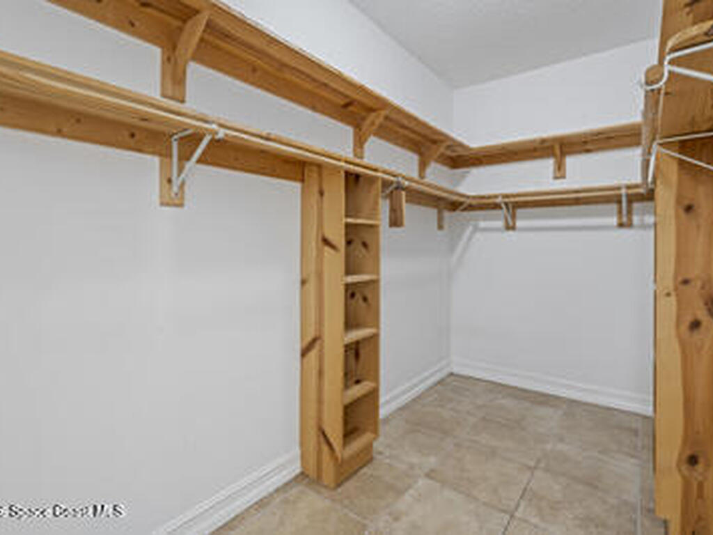 2205 Arnold Lane, Malabar, FL 32950