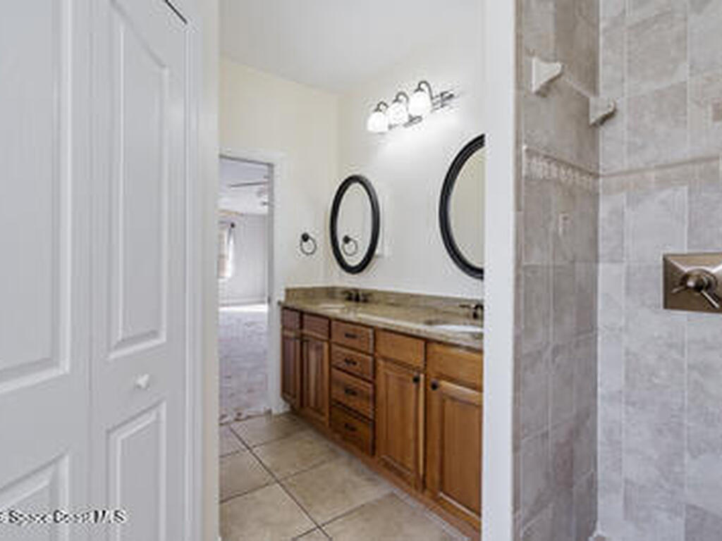 2205 Arnold Lane, Malabar, FL 32950