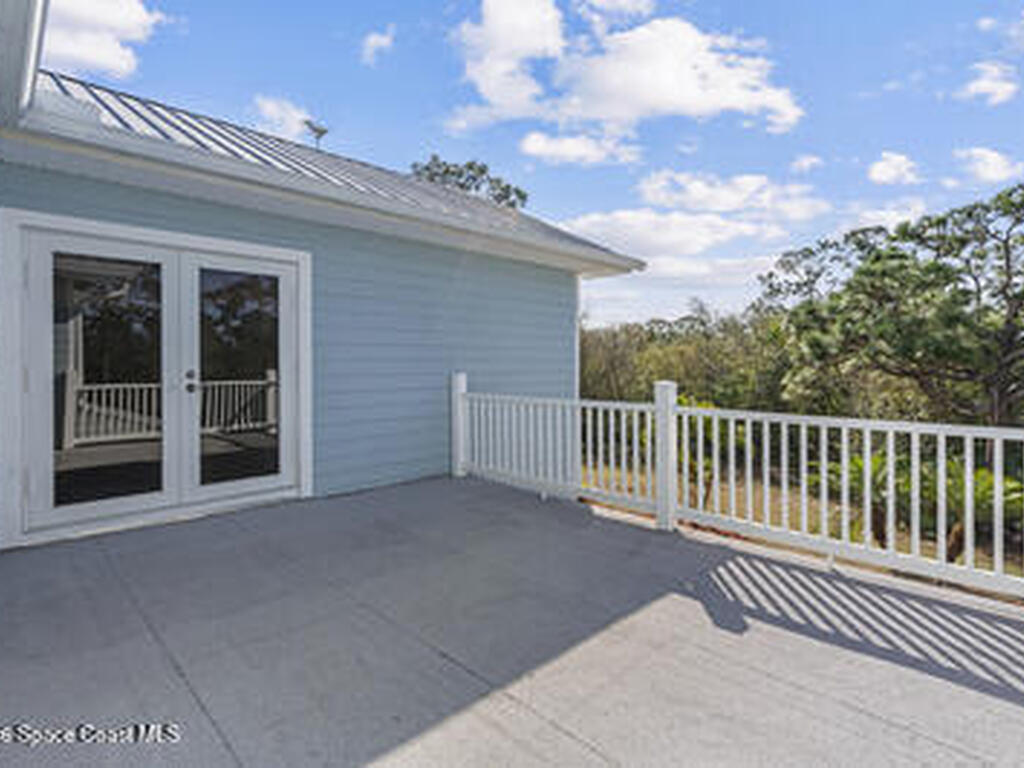 2205 Arnold Lane, Malabar, FL 32950