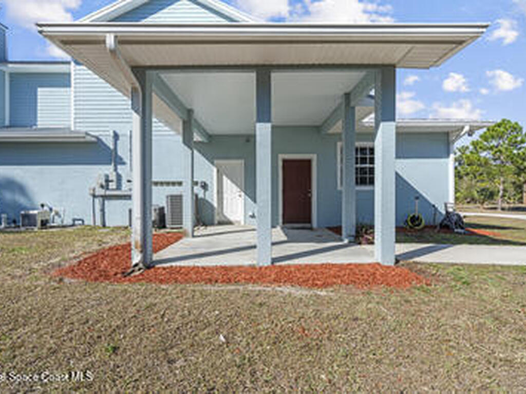 2205 Arnold Lane, Malabar, FL 32950