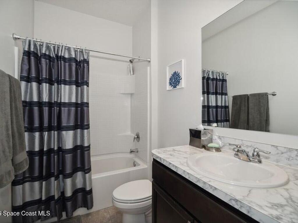 590 Remington Green Drive, Palm Bay, FL 32909