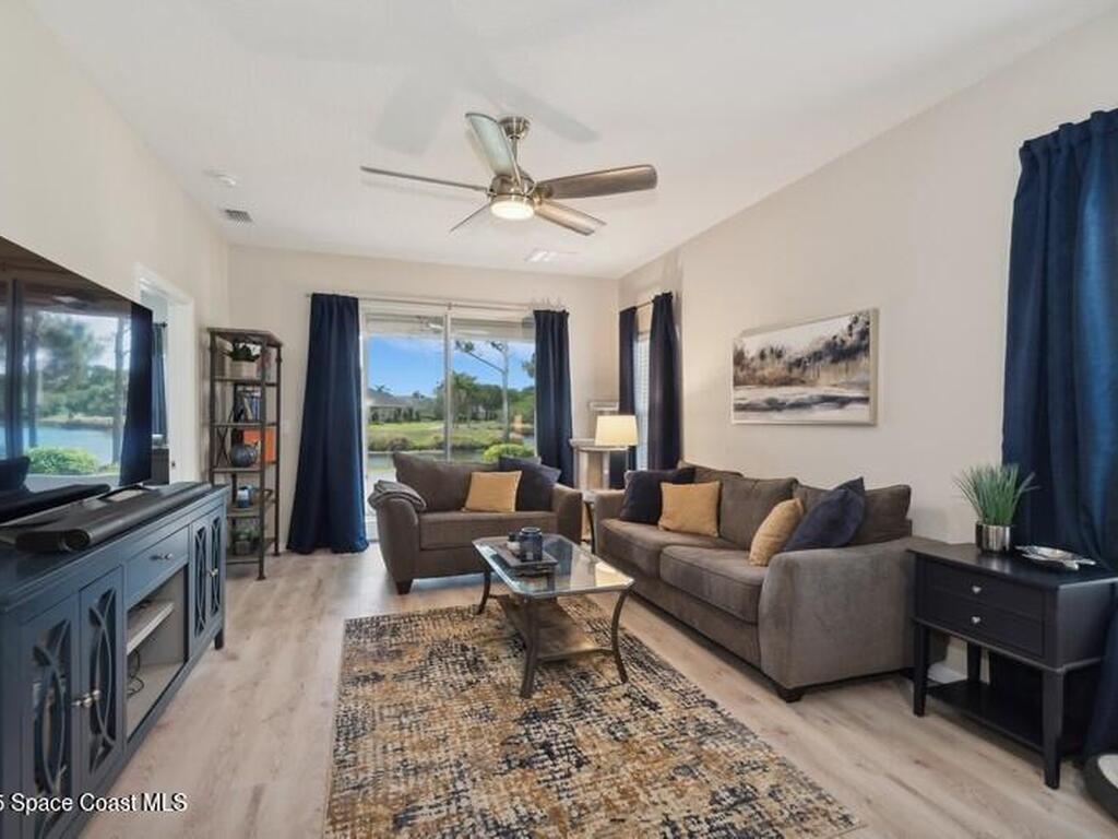 590 Remington Green Drive, Palm Bay, FL 32909