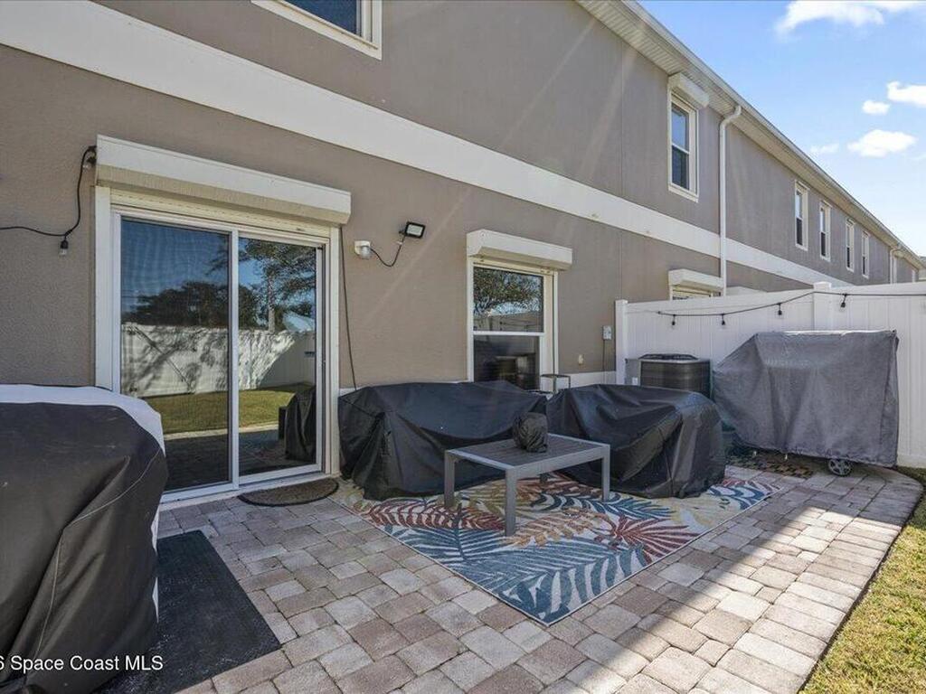 2565 Revolution Street, Melbourne, FL 32935