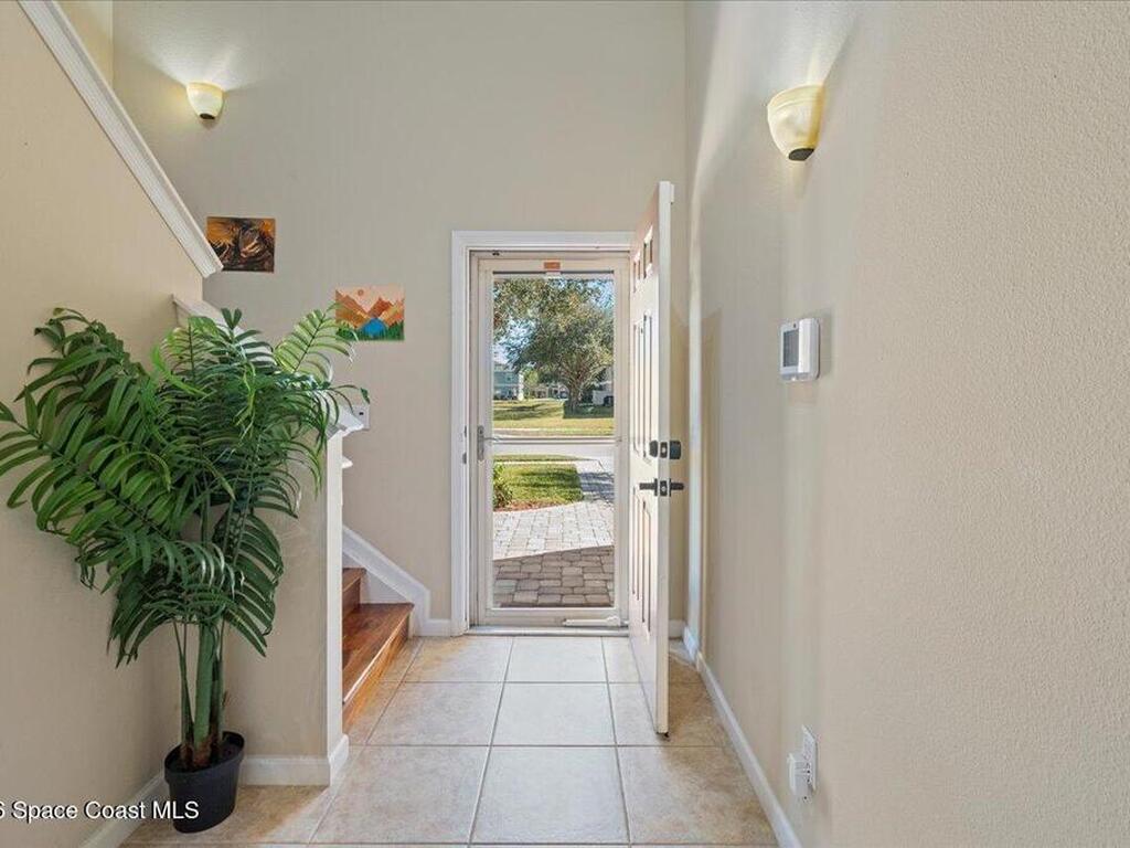 2565 Revolution Street, Melbourne, FL 32935