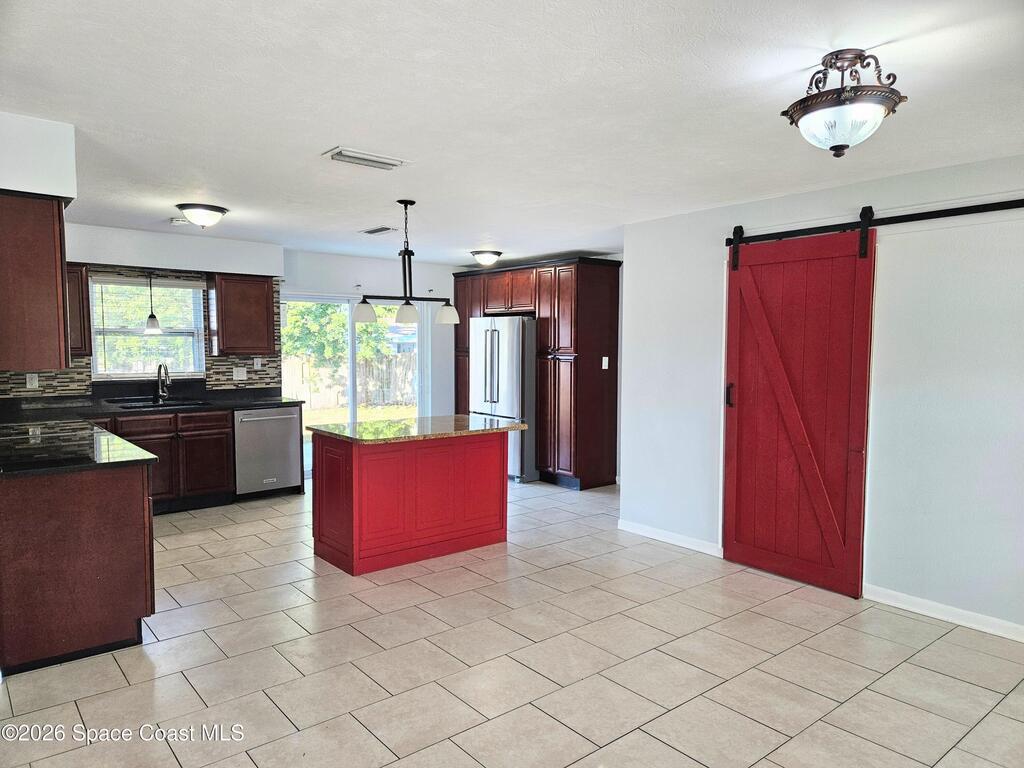 435 S Courtenay Parkway, Merritt Island, FL 32952