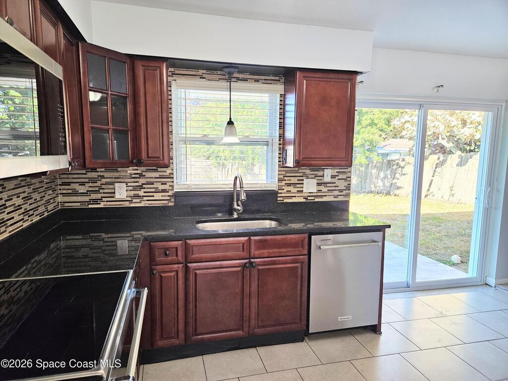 435 S Courtenay Parkway, Merritt Island, FL 32952