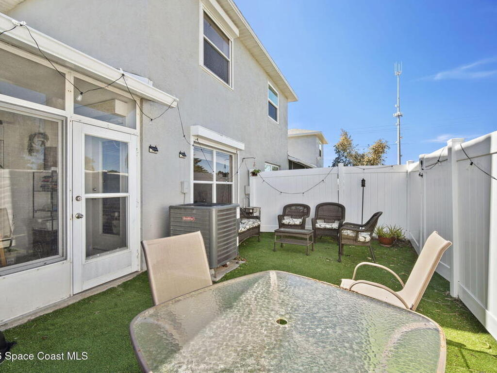 837 Poinsetta Drive, Indian Harbour Beach, FL 32937