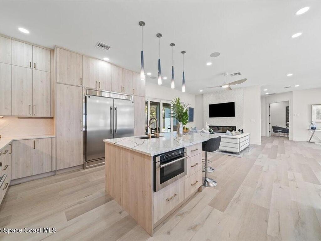 5302 Riveredge Drive, Titusville, FL 32780