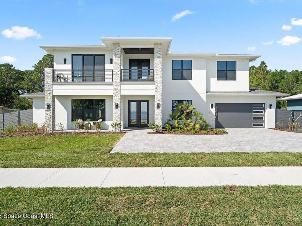 5306 Riveredge Drive, Titusville, FL 32780