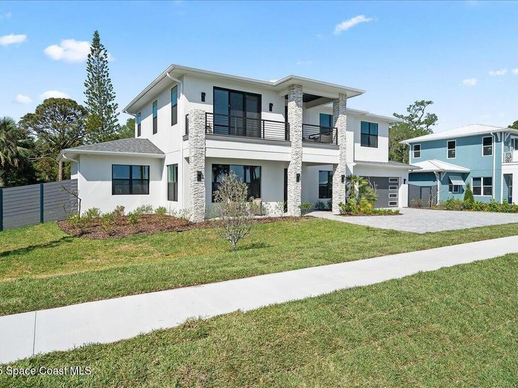 5306 Riveredge Drive, Titusville, FL 32780