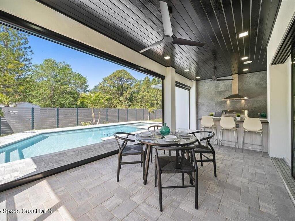 5306 Riveredge Drive, Titusville, FL 32780