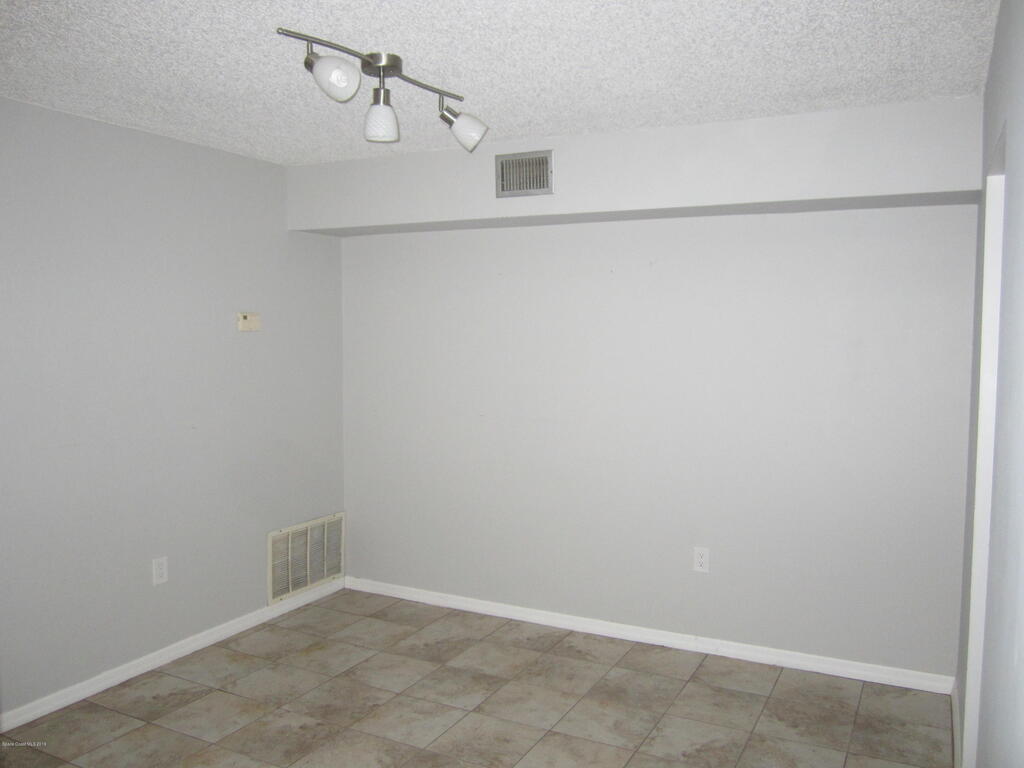 48 Bogart Place, Merritt Island, FL 32953