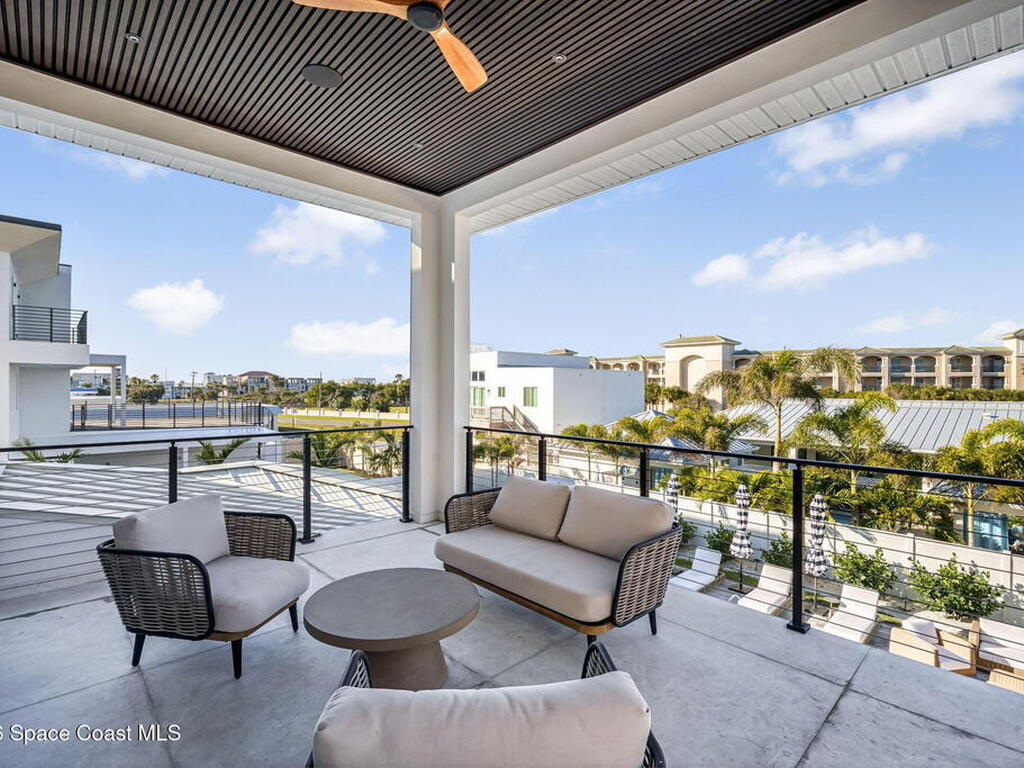 2050 S Atlantic Avenue, Cocoa Beach, FL 32931