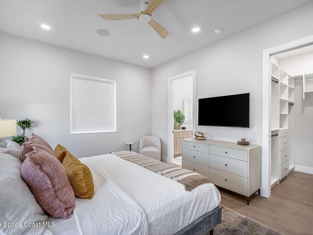 2050 S Atlantic Avenue, Cocoa Beach, FL 32931