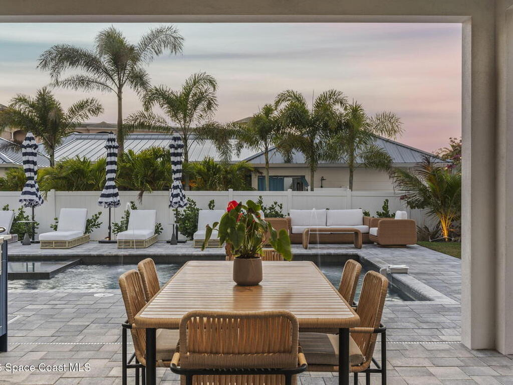 2050 S Atlantic Avenue, Cocoa Beach, FL 32931