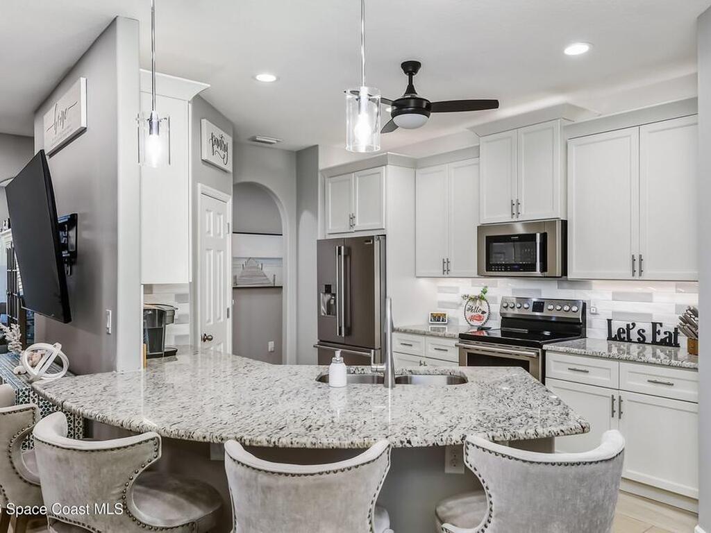 3215 Salt Marsh Circle, West Melbourne, FL 32904