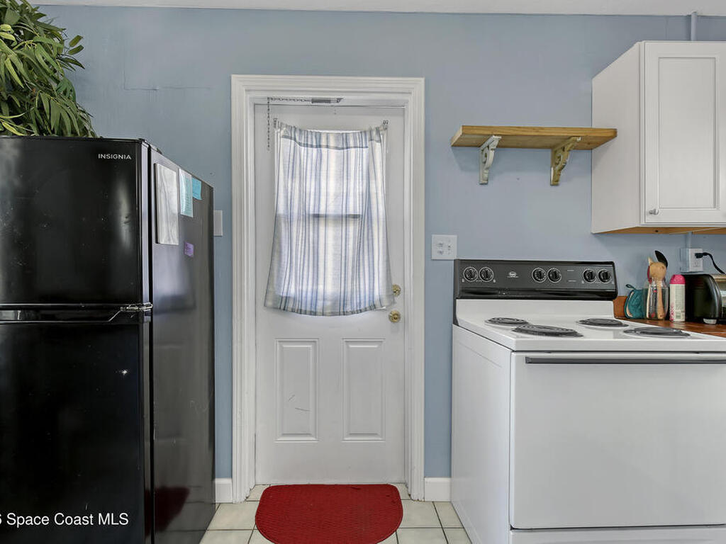 2179 Pineapple Avenue, Melbourne, FL 32935