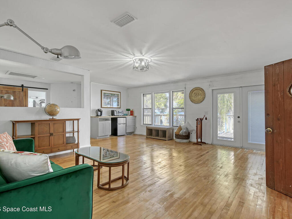 2179 Pineapple Avenue, Melbourne, FL 32935