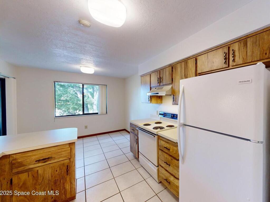 9017 Manchester Lane, West Melbourne, FL 32904