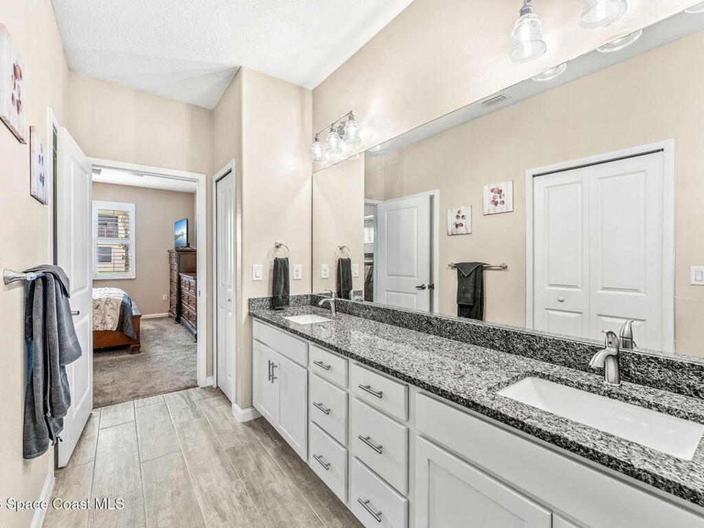 3930 Playa Del Sol Drive, Rockledge, FL 32955