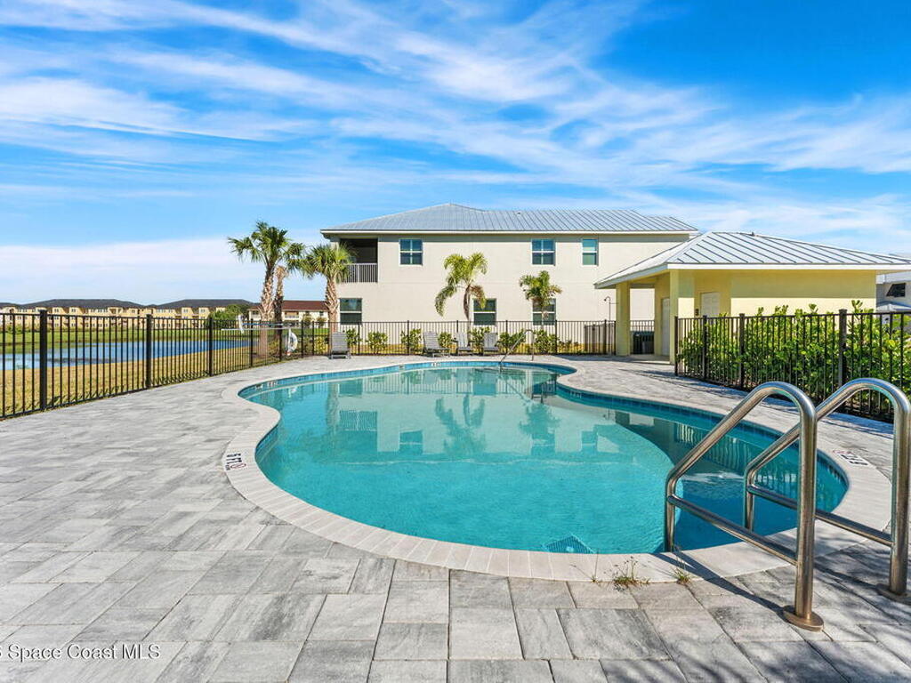 3930 Playa Del Sol Drive, Rockledge, FL 32955