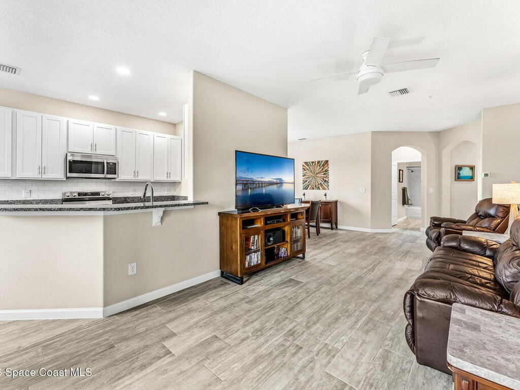 3930 Playa Del Sol Drive, Rockledge, FL 32955