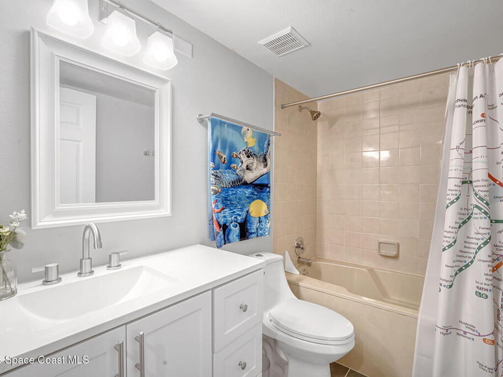 540 S Brevard Avenue, Cocoa Beach, FL 32931