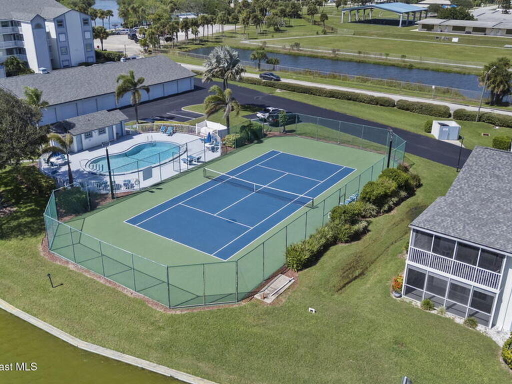 540 S Brevard Avenue, Cocoa Beach, FL 32931