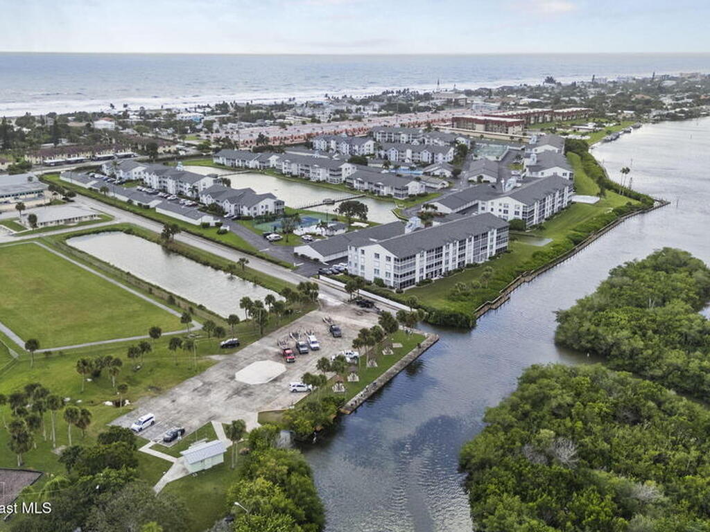 540 S Brevard Avenue, Cocoa Beach, FL 32931