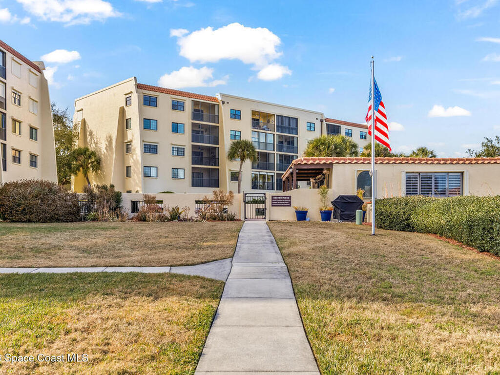 115 N Indian River Drive, Cocoa, FL 32922